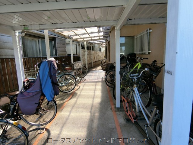 コンドミニアム上井草｜コンドミニアム上井草の駐輪場です。
