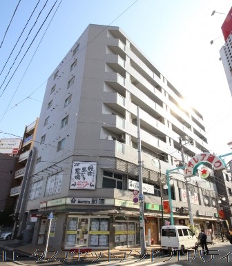 ラガール駒込1｜ラガール駒込は平成８年築の地上８階建てのマンションです。山手線・駒込駅東口徒歩１分、アザレア商店街に面した便利な立地です。