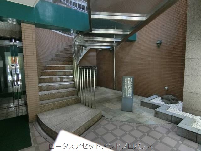 ユニーブル田町｜エントランスにあいります。