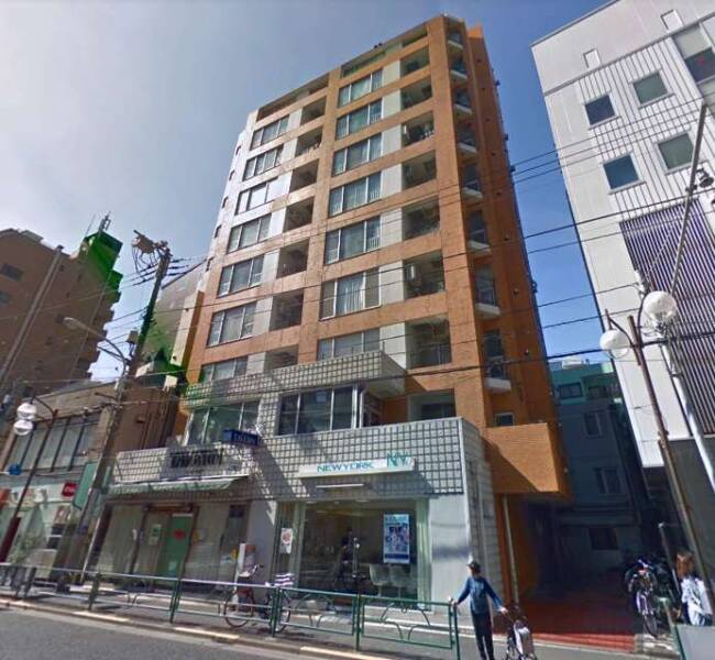 千駄木センチュリー２１外観１｜人気の谷根千エリアにありますので、日暮里まで歩いていけます。