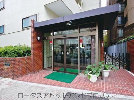 コーポ麹町3039｜エントランスです。
