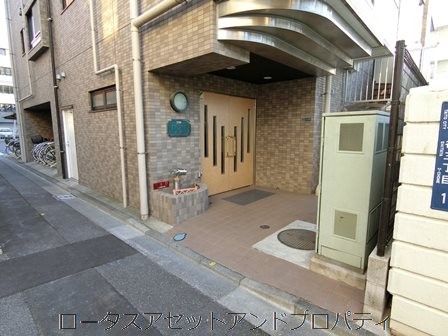 グリーンパーク入谷7012｜日比谷線「入谷」駅から徒歩5分です。