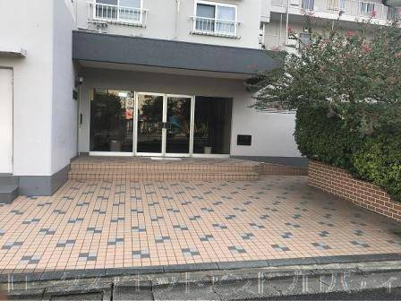 新小岩スカイハイツエントランス｜エントランスです。