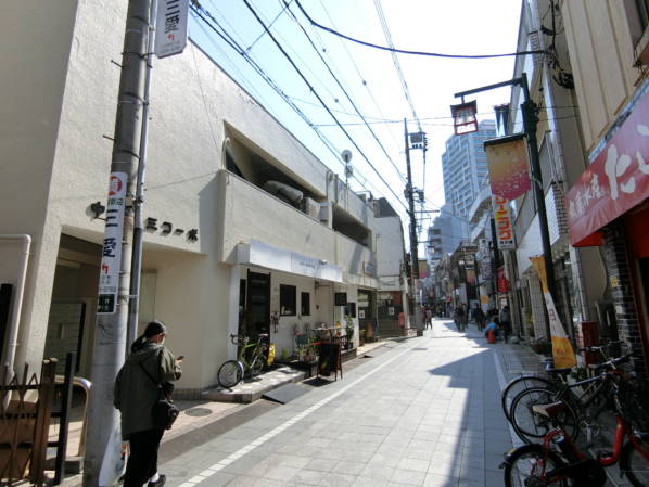 中野第三コーポ-6｜薬師あいロード商店街通り沿いの好立地です。