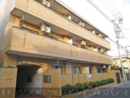 ライオンズマンション沼袋第２は昭和５９年築、３階建のマンションです。