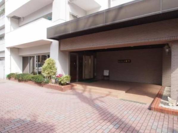 パシフィック中野4059｜哲学堂公園に近く、周辺は静かな住環境です。