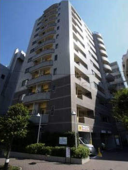 イトーピアアルファシティ池袋｜イトーピアアルファシティ池袋は平成１１年築の１３階建てのマンションです。「池袋」駅西武南口から徒歩３分と大変便利な立地です。また大通りに面していないため騒音もなく静かです。
