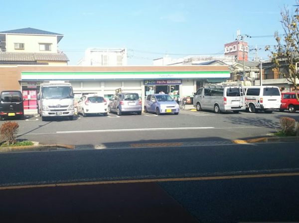 ファミリーマート 江戸川大杉五丁目店｜徒歩4分に「ファミリーマート 江戸川大杉五丁目店」があります。