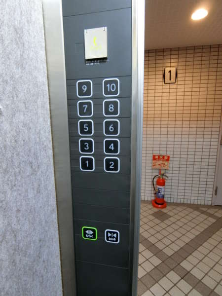 藤和高円寺コープ外観共用部1｜エレベータです。