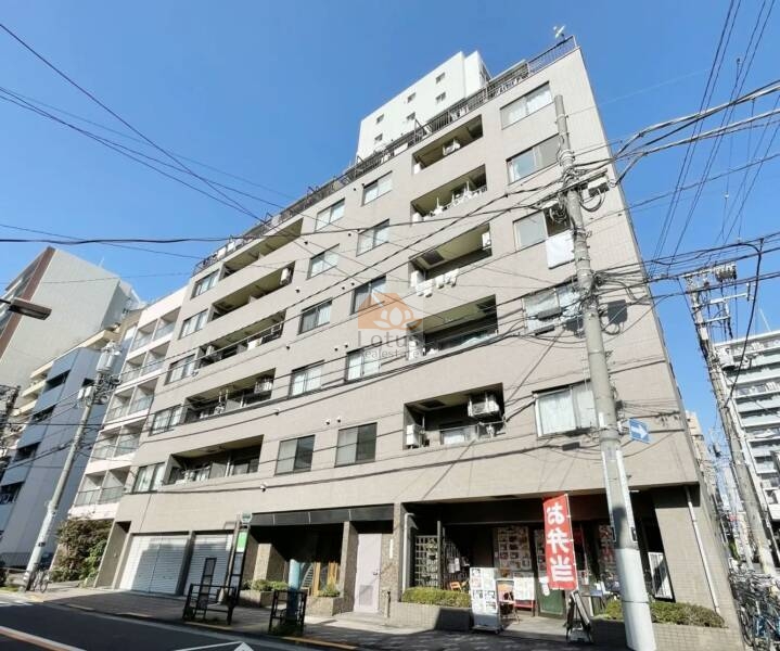 入谷アムフラット外観３｜入谷アムフラットは平成１０年築、８階建てのマンションです。