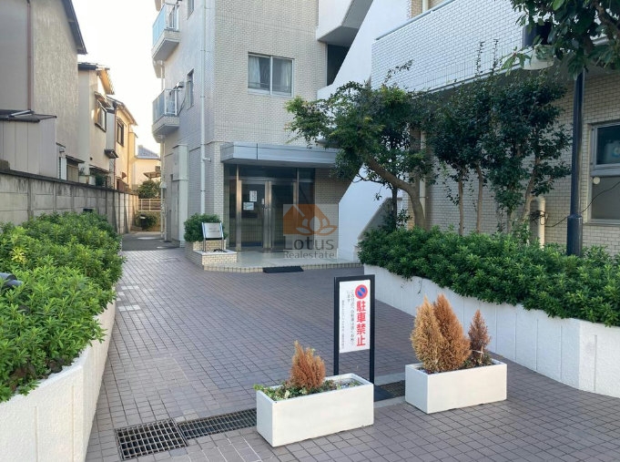 東急ドエルアルス石神井公園エントランス２