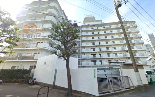 ネオコーポ亀有外観５｜ネオコーポ亀有は昭和５２年築、８階建てのマンションです。環七通り沿いに立地します。