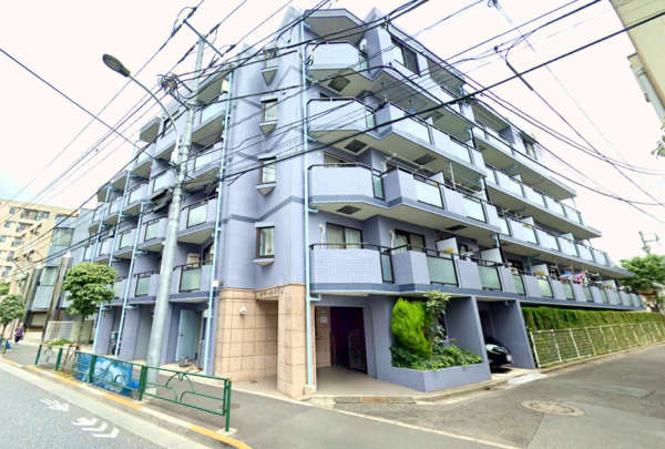 セザール上井草外観２｜セザール上井草は平成８年築、５階建てのマンションです。新青梅街道沿いに立地します。上井草駅が利用可です。