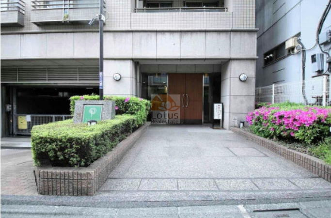 プリンスハイツ飯田橋エントランス１