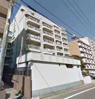 最寄りの「東武練馬」駅周辺にはスーパー、コンビニ、ドラッグストアをはじめ、北口には大型ショッピングセンターがあり映画館もある楽しい街です。