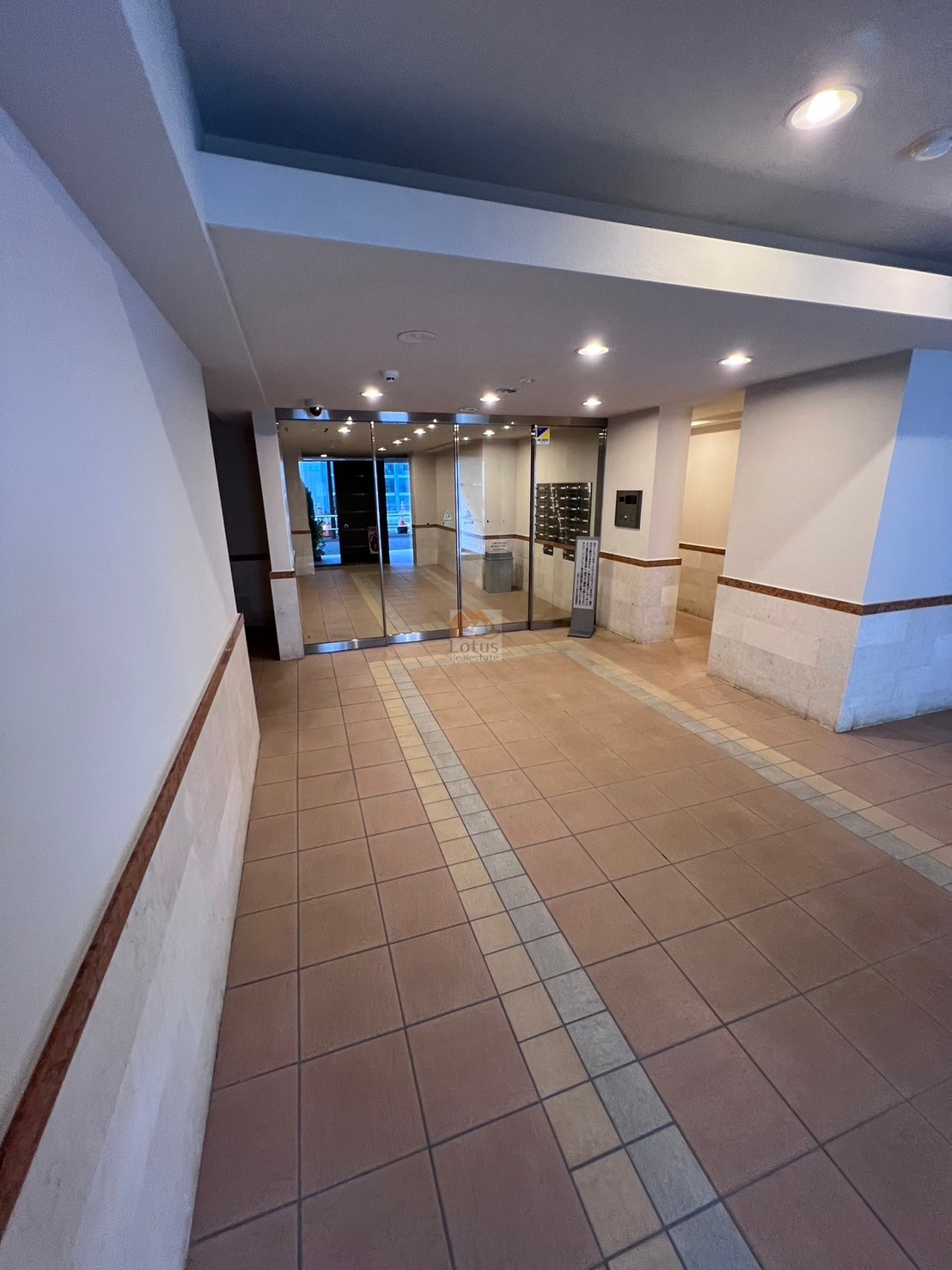 日神パレステージ高井戸西[仲介手数料無料]【徹底解説】｜ロータス不動産