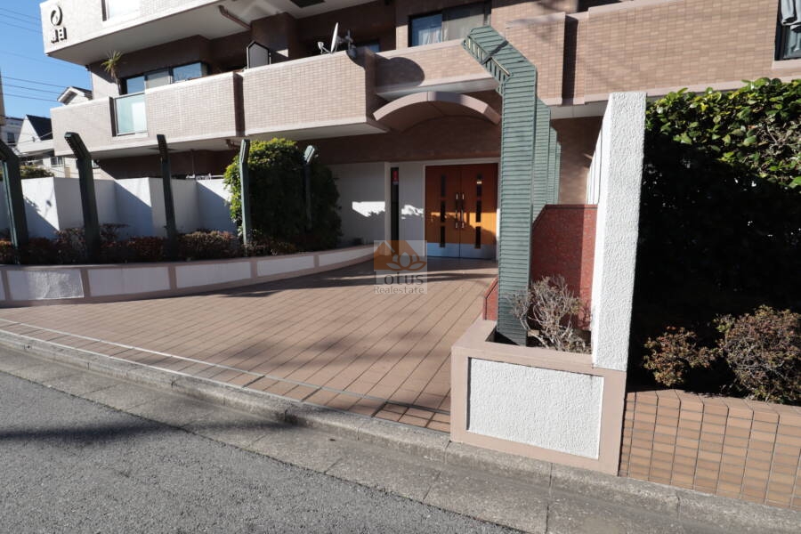 朝日パリオ瑞江エントランス1