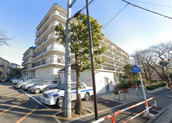 西新井スカイハイツ外観２｜西新井スカイハイツは昭和５４年築、６階建てのマンションです。