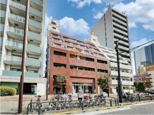 宏和マンション池袋外観４ (1)｜宏和マンション池袋は昭和54年築、7階建てのマンションです。