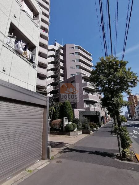キャッスルマンション亀戸立花外観１｜キャッスルマンション亀戸立花は平成１０年築、１０階建てマンションです。