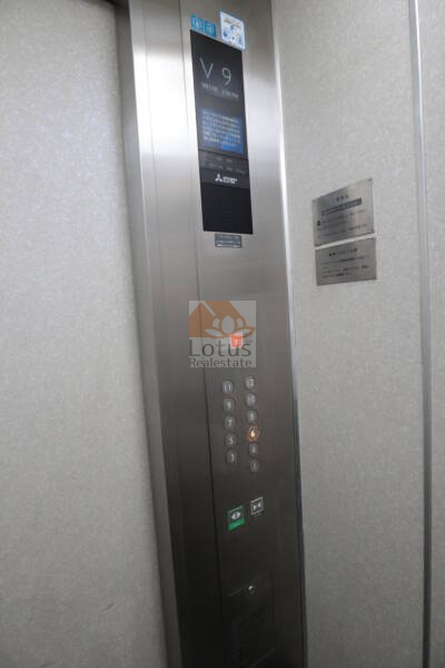 ドミール千駄木共用部6