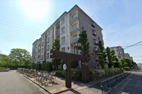 エステート花畑４号棟外観２｜外観です。