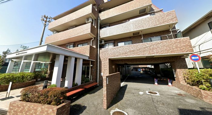 ライオンズマンション京成高砂外観３｜駐車場完備しています。