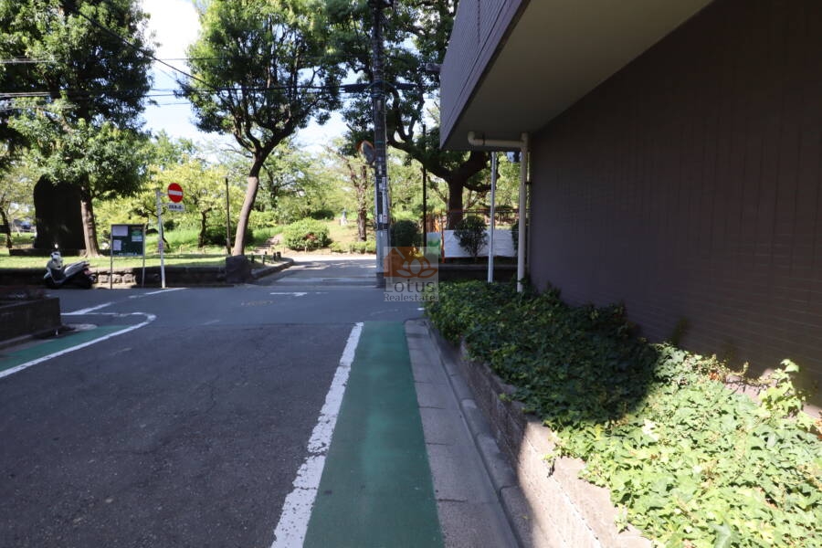 オリンポス隅田公園弐号館共用部5