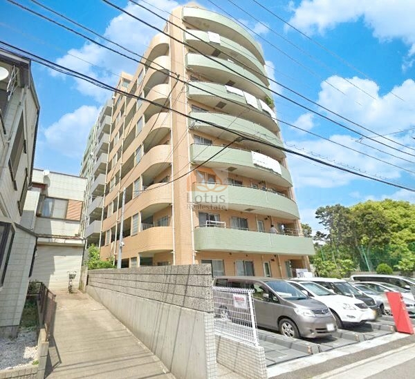 南葛西グリーンホームズⅣ外観１｜南葛西グリーンホームズ４は平成16年築、9階建てのマンションです。