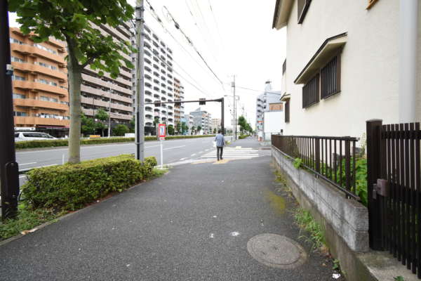 ユーハイツＫＡＳＡＩアプローチ1｜清砂大橋通りを東に進むとすぐ出る路地を右折です。