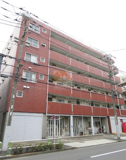 南常盤台サンライズは、昭和54年築、6階建てのマンションです。近隣に環七がありますが一本は入っているので、音は気になるレベルではないと感じます。