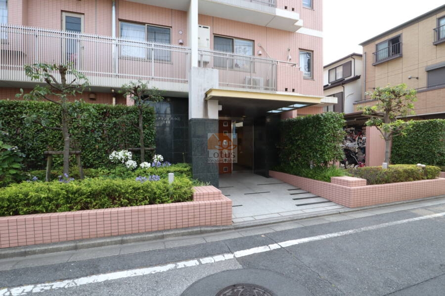 サングランデ西小岩弐番館エントランス