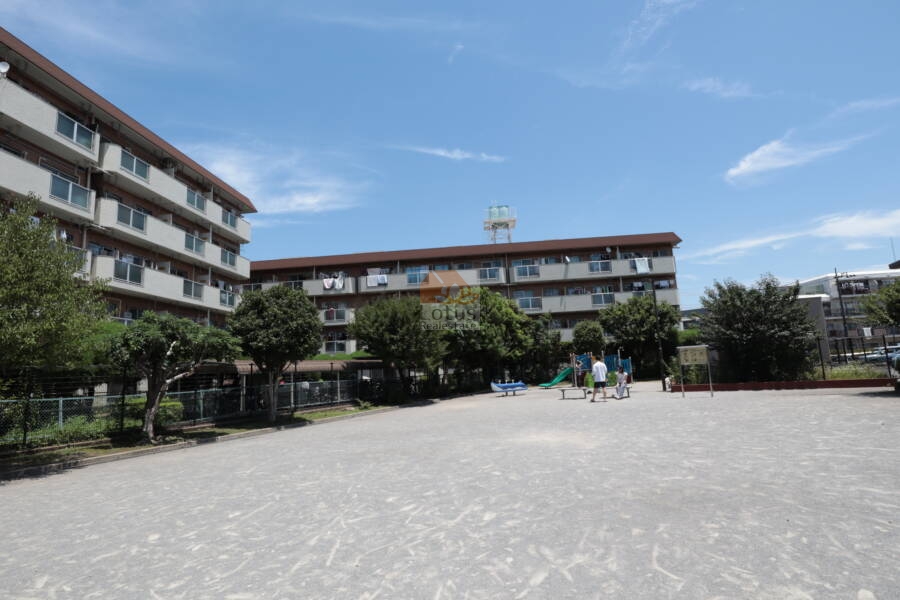 江古田第２ローヤルコーポＡ棟外観2