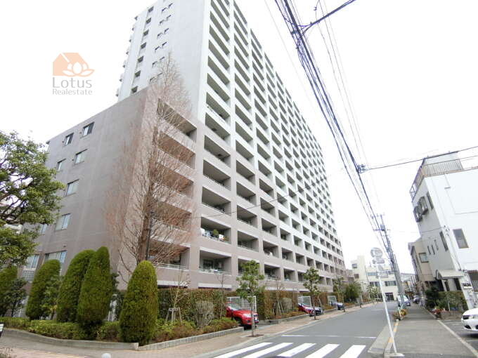 アクトピア北赤羽四番館外観共用部1