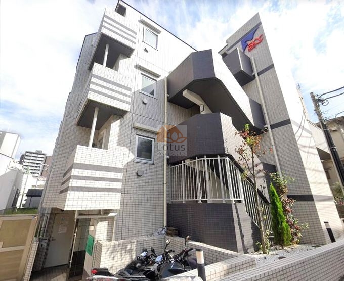 スカイコート神楽坂参番館外観１｜スカイコート神楽坂参番館は平成21年築、4階建てのマンションです。