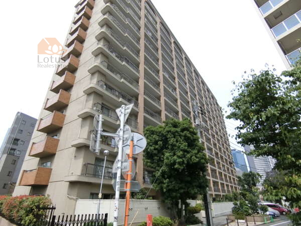 中野本町マンション外観共用部6｜中野本町マンションは昭和４７年築、１５階建てマンションです。中野坂上が生活圏の利便性の良い立地です。
