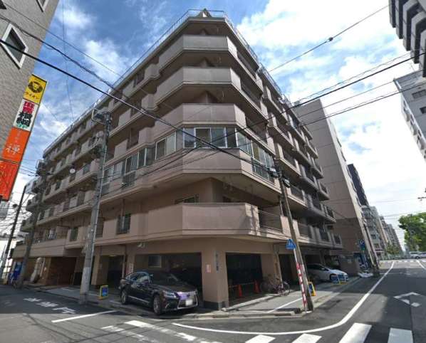 ドルミ錦糸町大興ビルは１０階建てのマンションで１００世帯以上の大規模マンションです。「錦糸町」駅から繁華街を通って徒歩５分の便利な立地です。