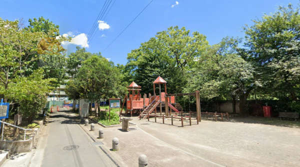 上高田四丁目団地-上高田台公園