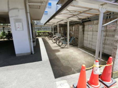 タウンシップ豊玉外観・共用部3｜駐輪場です。