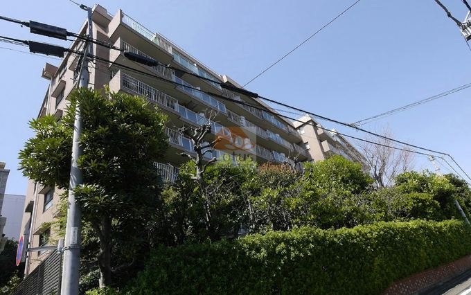杉並和田ハイム外観5｜杉並和田ハイムは昭和56年築、8階建てのマンションです。