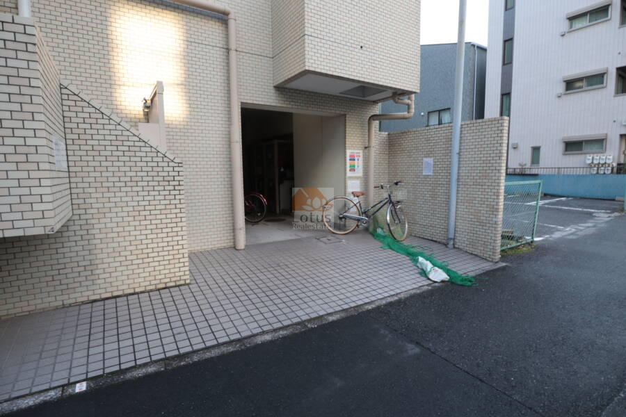 ライオンズマンション明石町共用部7
