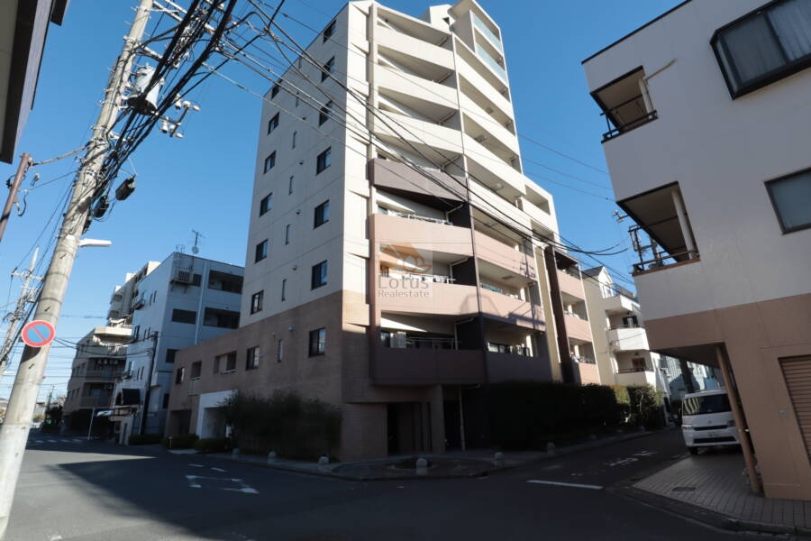 ウィルローズ瑞江クラース外観1｜ウィルローズ瑞江クラースは平成２０年完成の１０階建てのマンションです。「瑞江」駅から徒歩６分、落ち着いた住宅街のなかにあります。