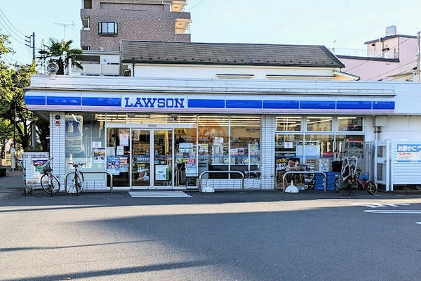 ローソン 葛飾亀有四丁目店｜徒歩2分に「ローソン 葛飾亀有四丁目店」があります。