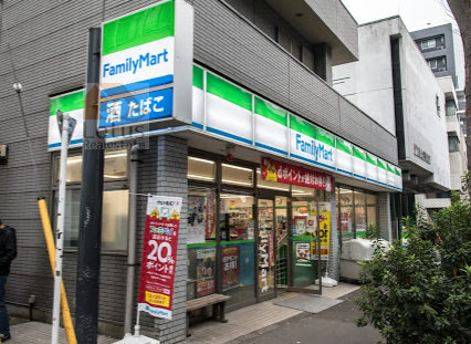 ファミリーマート 杉並下高井戸四丁目店