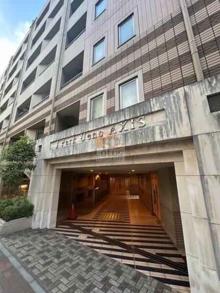 ジェイパーク上野アクシスエントランス１