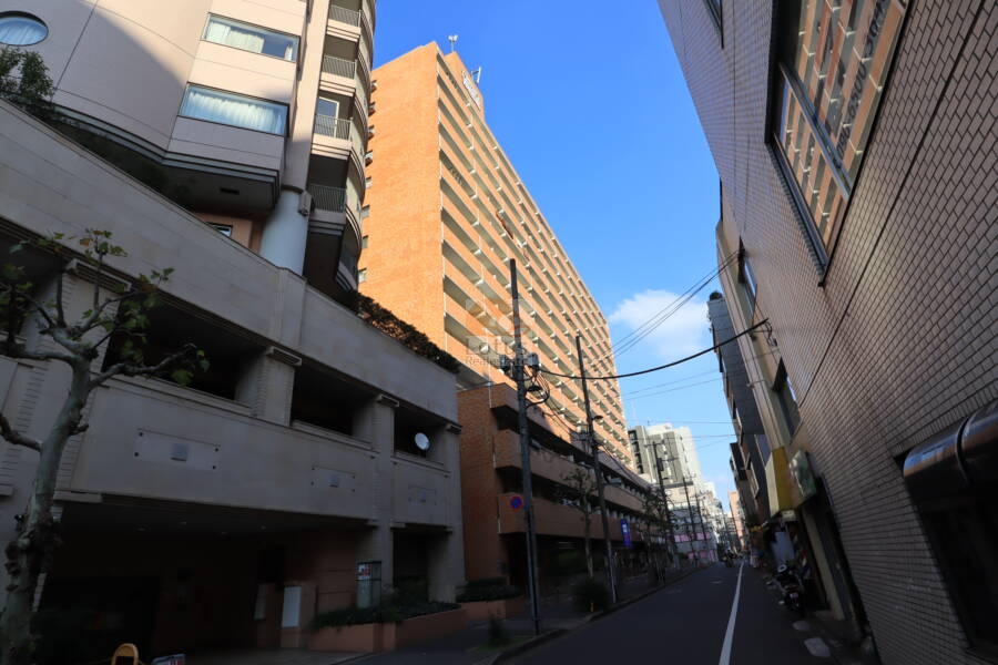 ライオンズステーションプラザ両国外観1｜ライオンズステーションプラザ両国は昭和５６年築の１４階建です