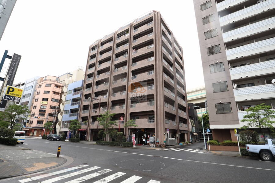セブンスターマンション第２日本橋は昭和49年築、10階建てのマンションです。