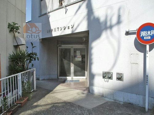亀有中川マンション外観２｜エントランスです。