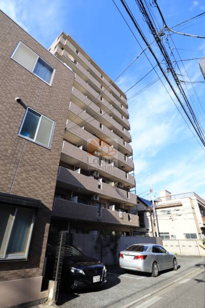 ライオンズステーションプラザ新小岩外観2｜新小岩駅北口から徒歩5分の立地です。
