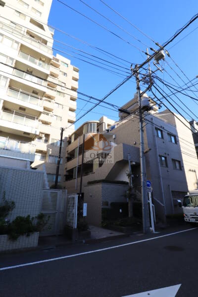 レックス森下外観3｜共用部の修繕も逐次おこなれており、管理のしっかりしたマンションです。